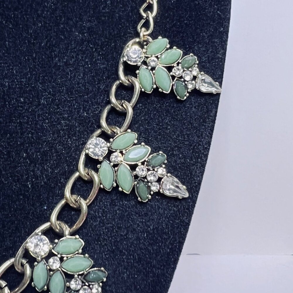 Gold Tone, Faceted Two Tone Green And Clear Rhinestone Statement Necklace (5554) - Picture 5 of 6